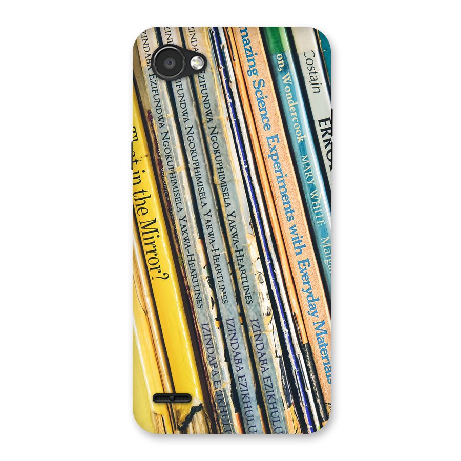 In Love with Books Back Case for LG Q6