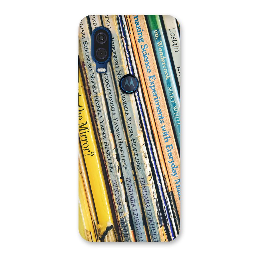 In Love with Books Back Case for Motorola One Vision