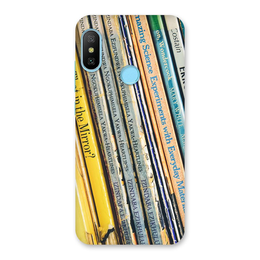 In Love with Books Back Case for Redmi 6 Pro