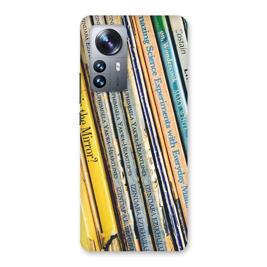 In Love with Books Back Case for Xiaomi 12 Pro