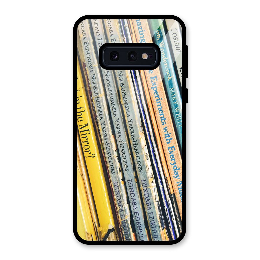 In Love with Books Glass Back Case for Galaxy S10e