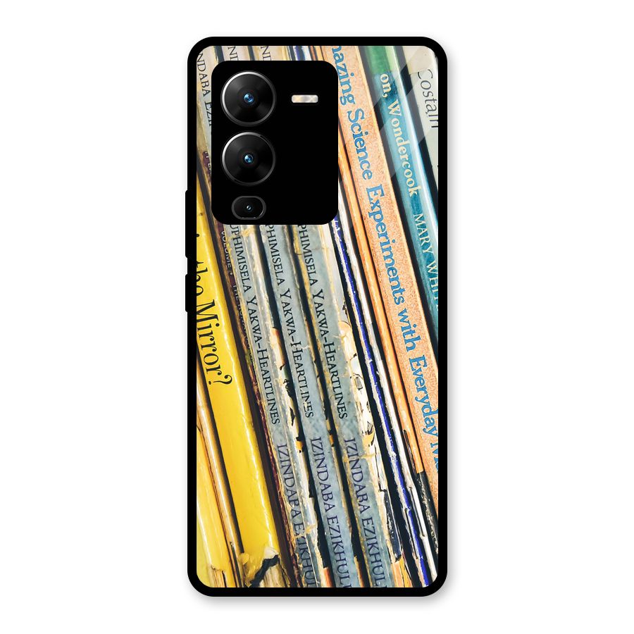 In Love with Books Glass Back Case for Vivo V25 Pro