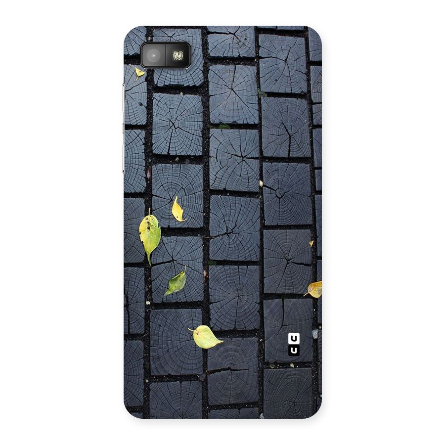 Leaf On Floor Back Case for Blackberry Z10