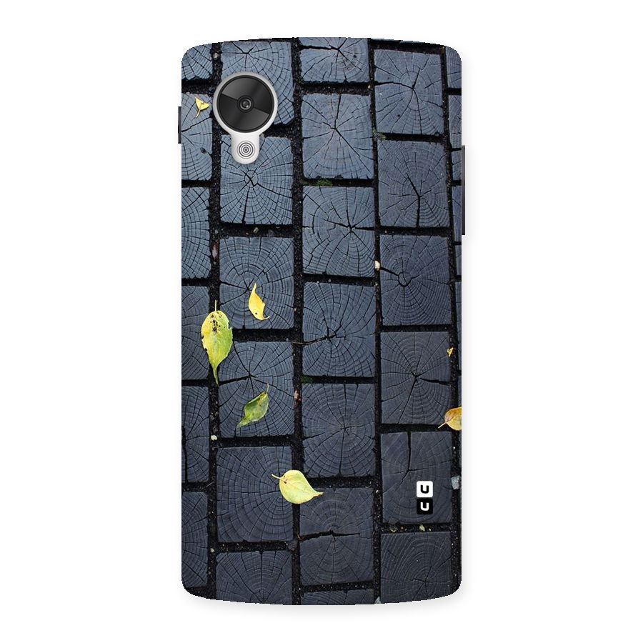 Leaf On Floor Back Case for Google Nexsus 5