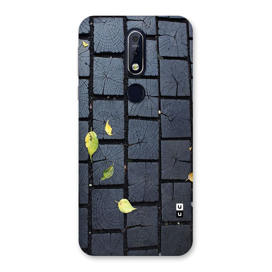 Leaf On Floor Back Case for Nokia 7.1