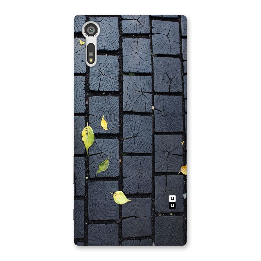 Leaf On Floor Back Case for Xperia XZ