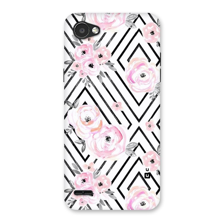 Light Pastel Flowers Design Back Case for LG Q6