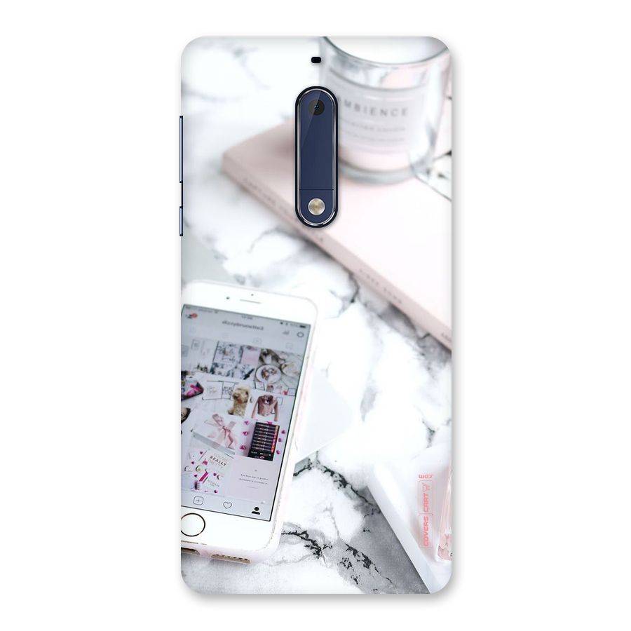Make Up And Phone Back Case for Nokia 5