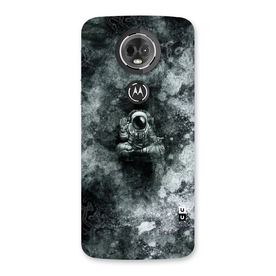 Meditating Spaceman Back Case for Moto E5 Plus