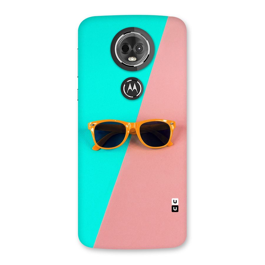 Minimal Glasses Back Case for Moto E5 Plus