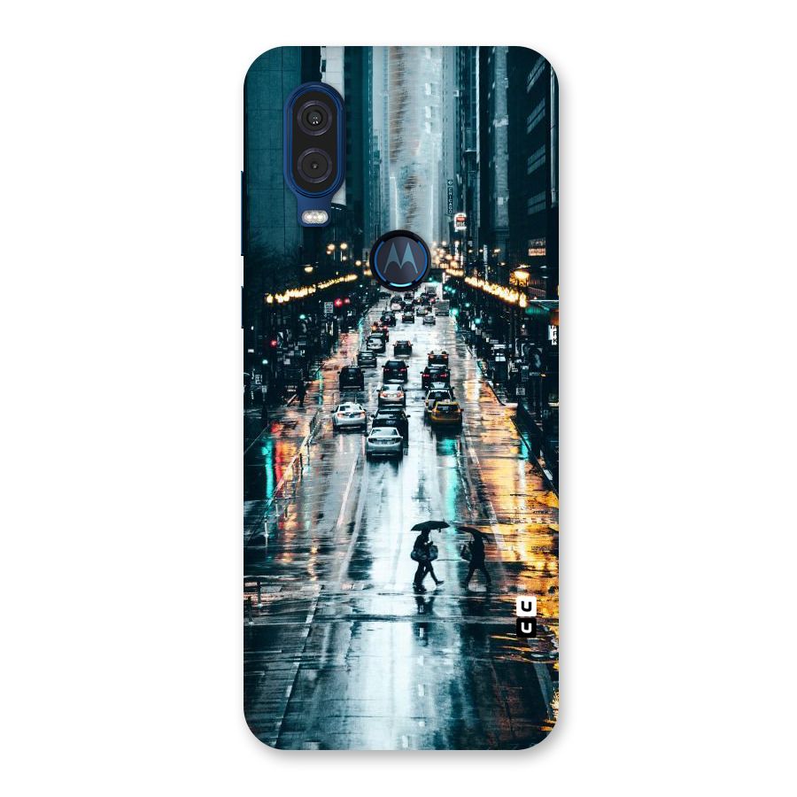 NY Streets Rainy Back Case for Motorola One Vision