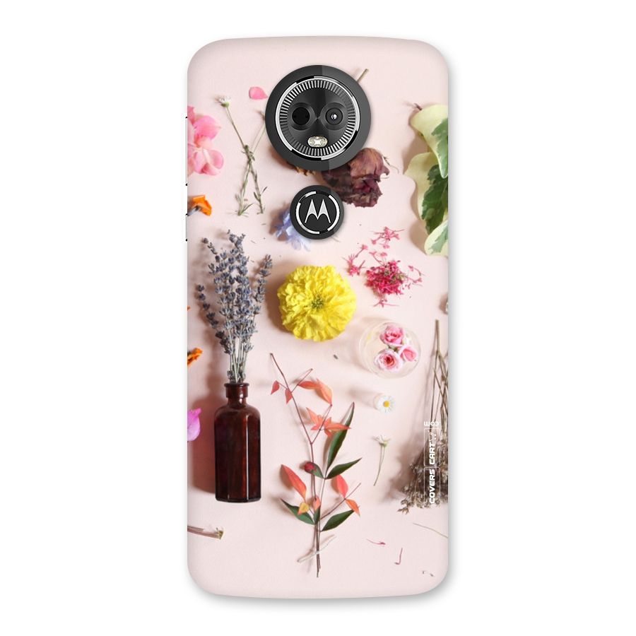 Old Petals Back Case for Moto E5 Plus