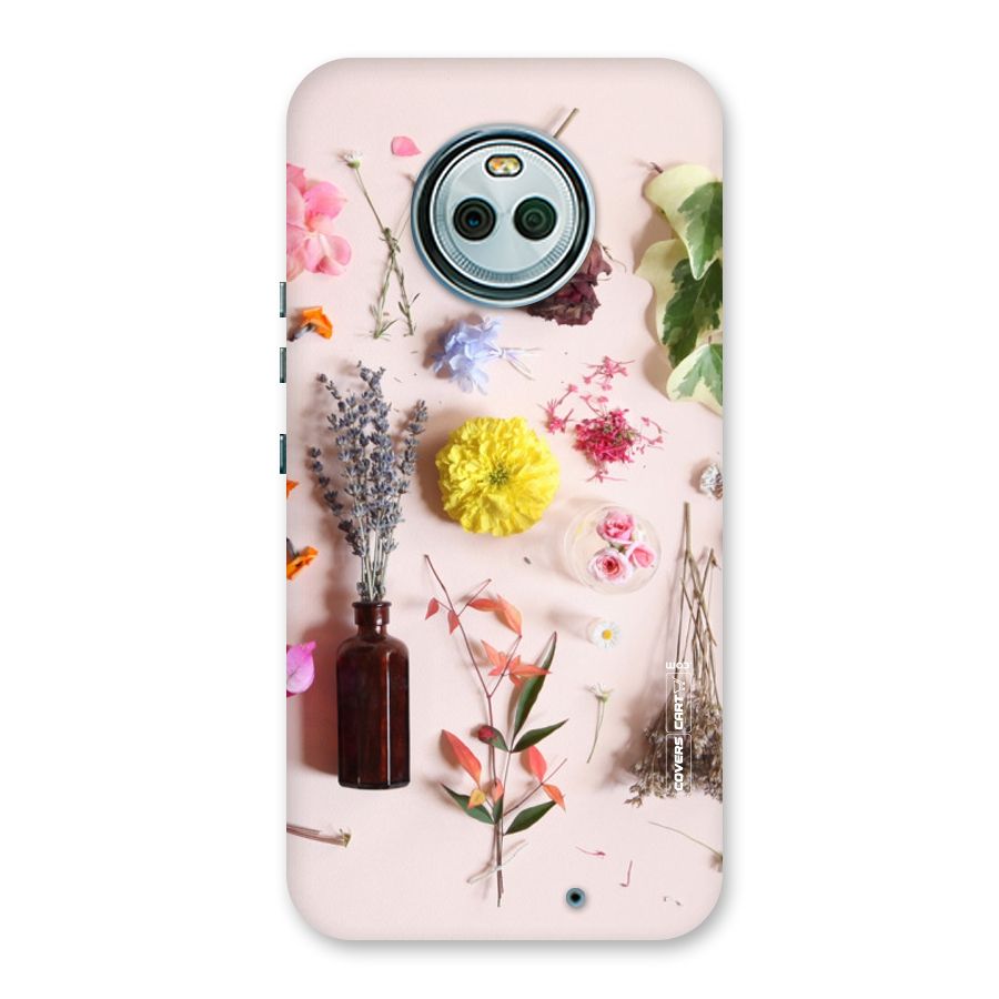 Old Petals Back Case for Moto X4