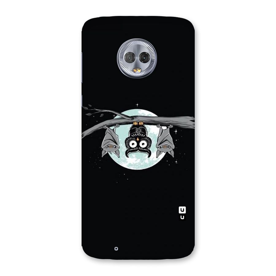 Owl Hanging Back Case for Moto G6