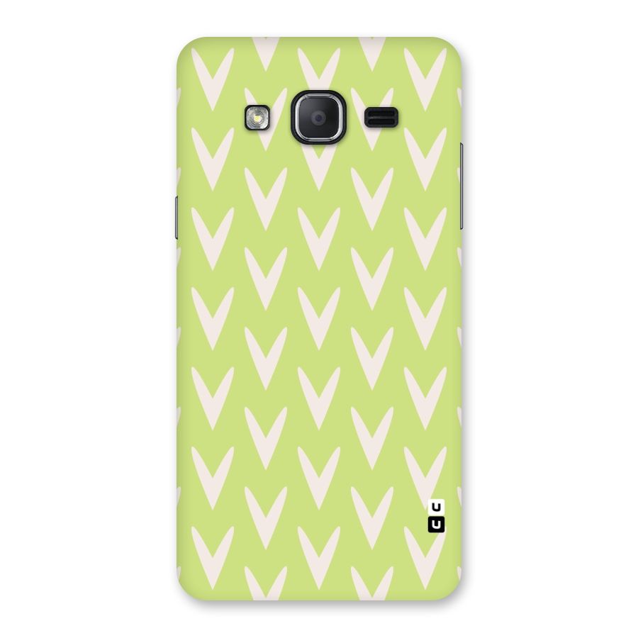 Pastel Green Grass Back Case for Galaxy On7 2015