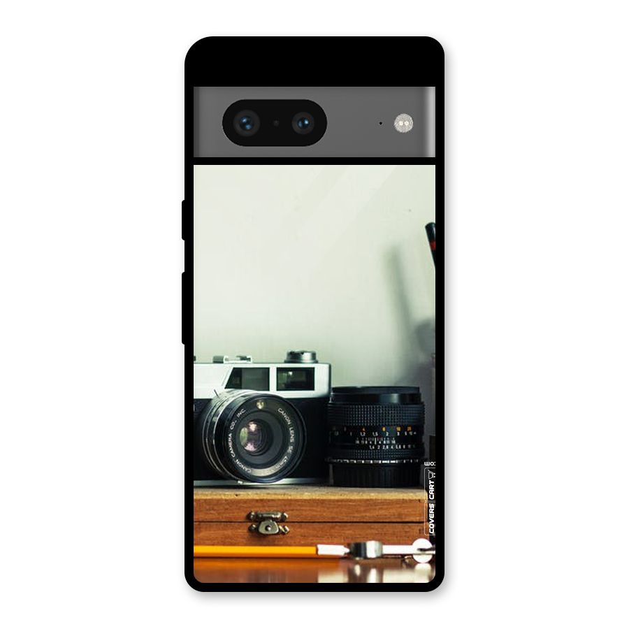Photographer Desk Glass Back Case for Google Pixel 7