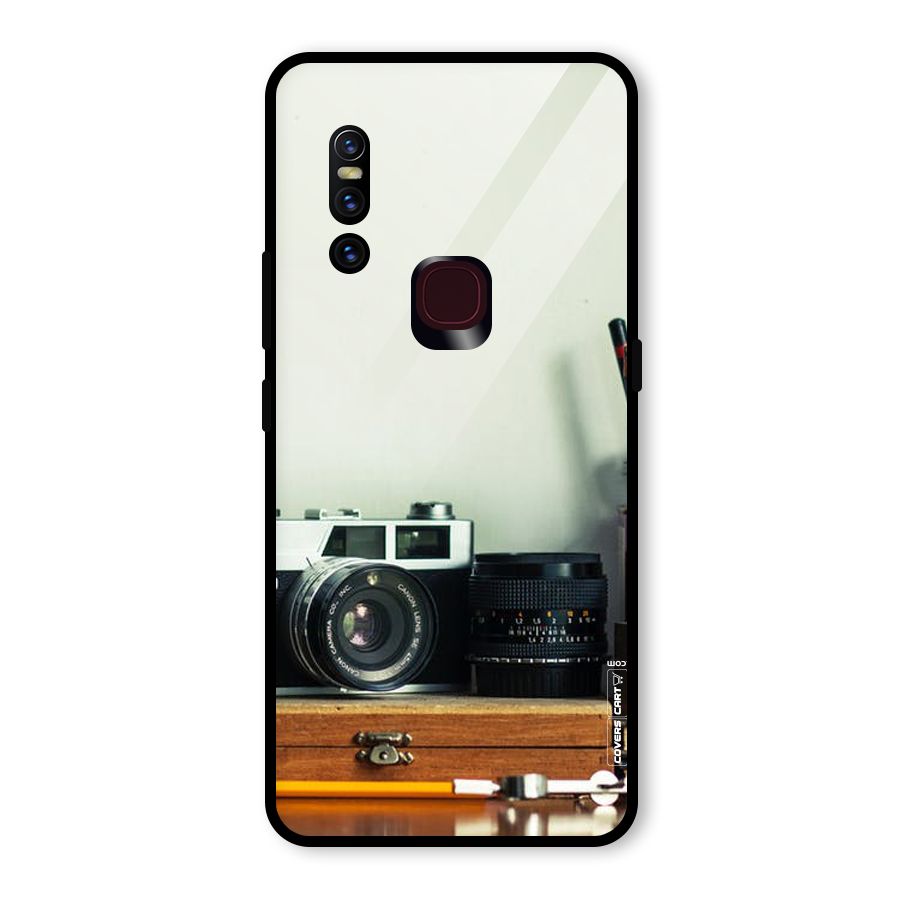 Photographer Desk Glass Back Case for Vivo V15