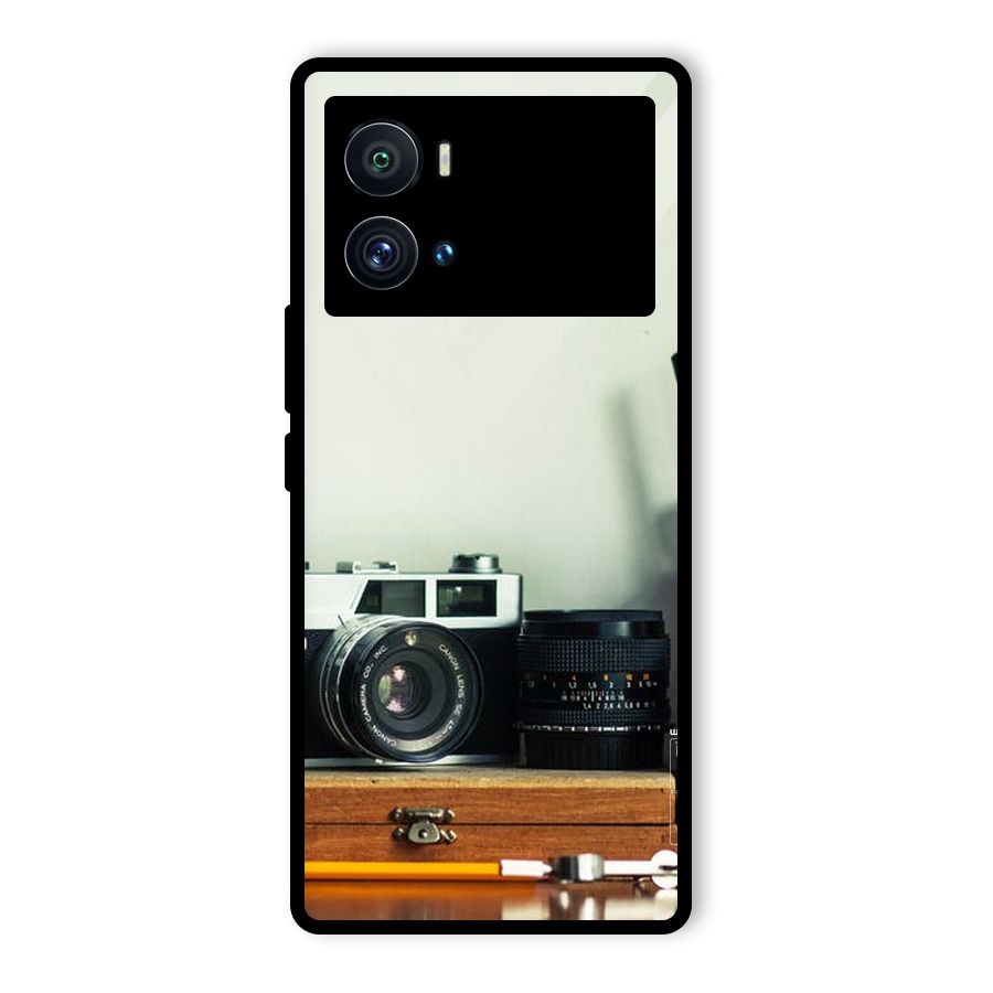 Photographer Desk Glass Back Case for Vivo iQOO 9 Pro