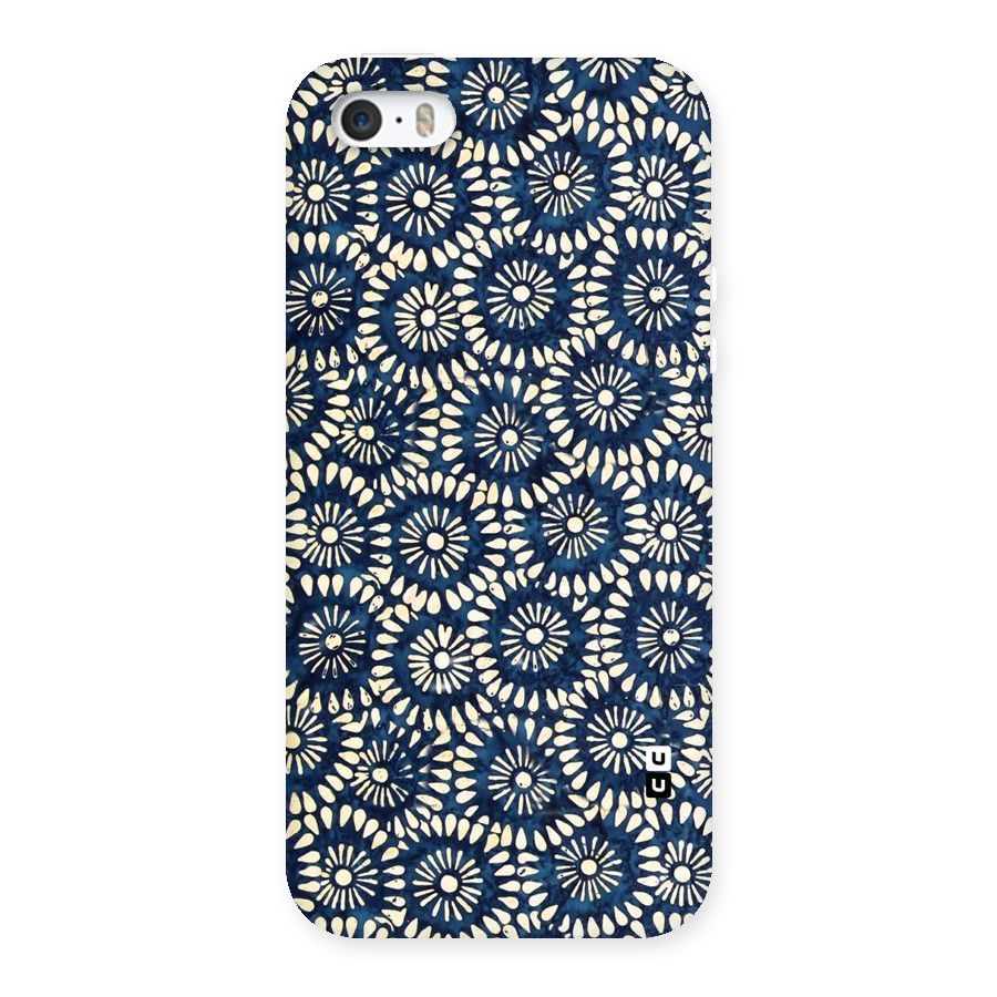Pretty Circles Back Case for iPhone SE