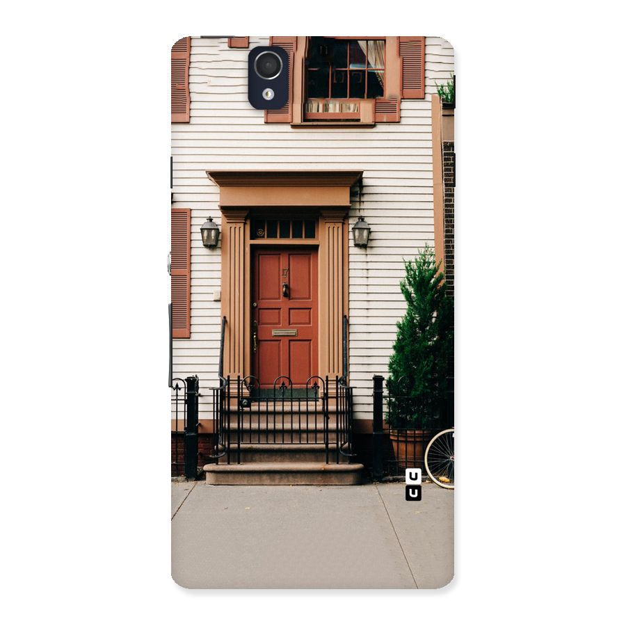 Pretty Orange Door Back Case for Sony Xperia Z
