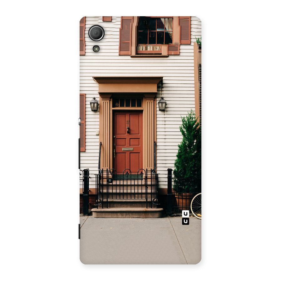 Pretty Orange Door Back Case for Xperia Z4