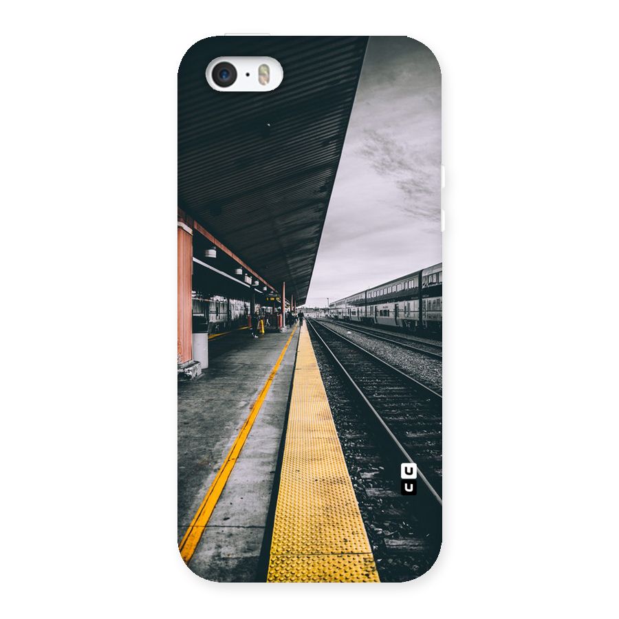 Railway Track Back Case for iPhone SE
