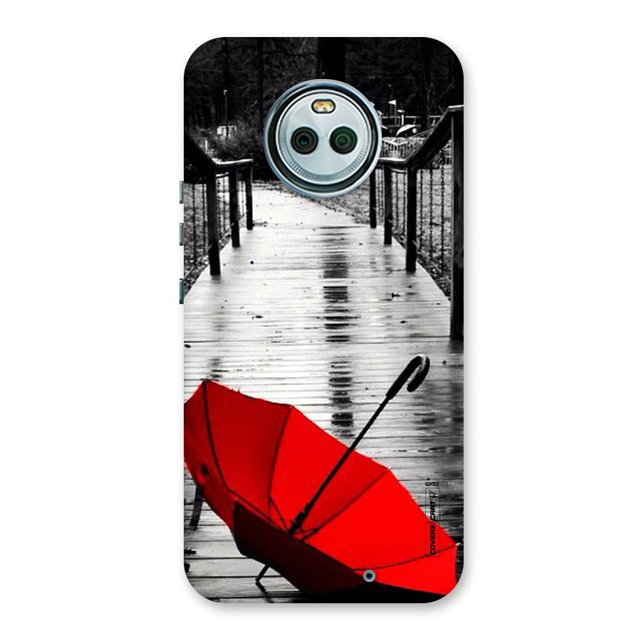 Rainy Red Umbrella Back Case for Moto X4
