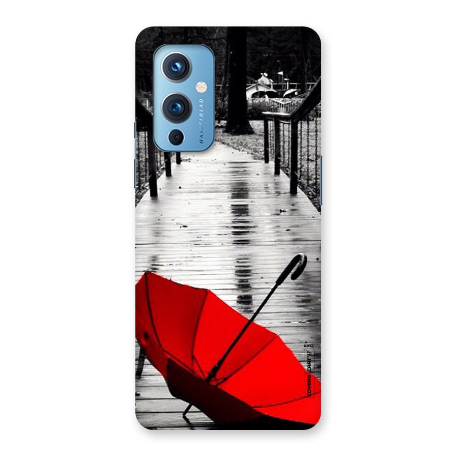 Rainy Red Umbrella Back Case for OnePlus 9