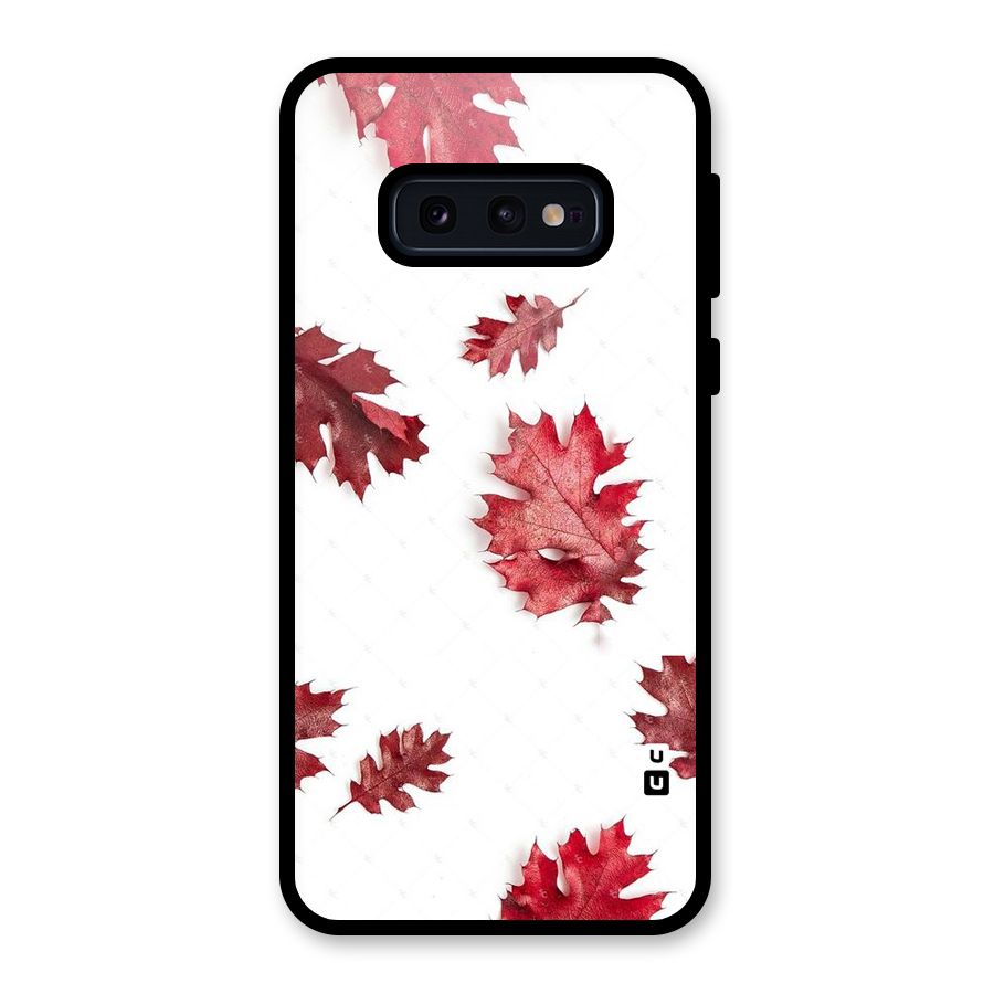Red Appealing Autumn Leaves Glass Back Case for Galaxy S10e