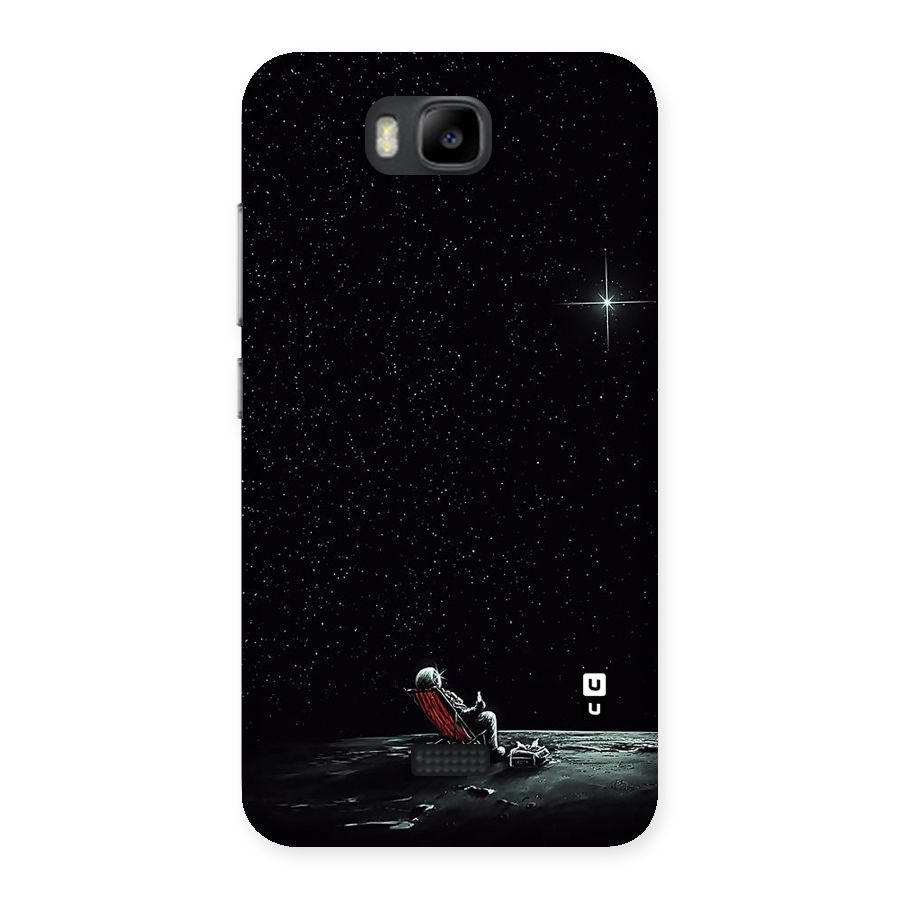 Resting Spaceman Face Back Case for Honor Bee