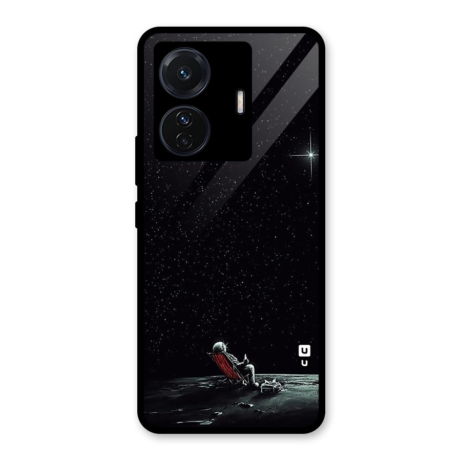 Resting Spaceman Face Glass Back Case for Vivo T1 Pro