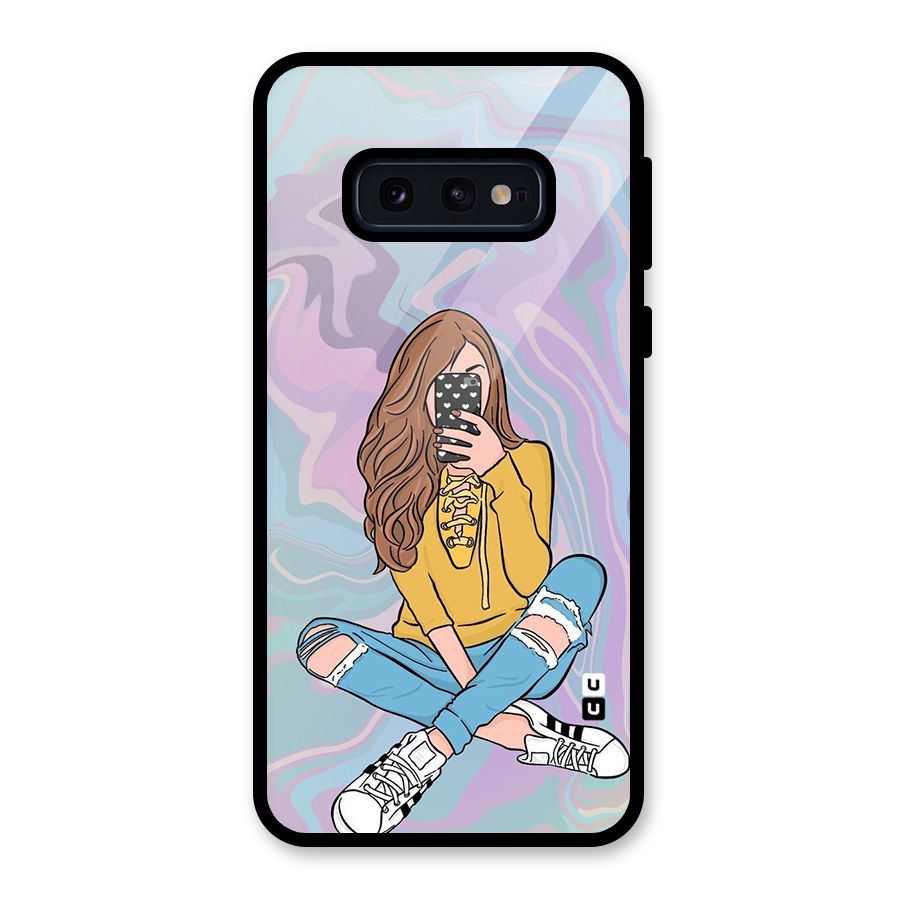 Selfie Girl Illustration Glass Back Case for Galaxy S10e
