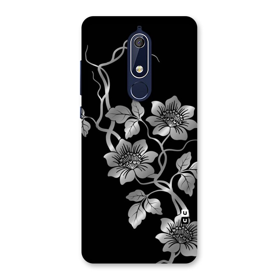Silver Grey Flowers Back Case for Nokia 5.1