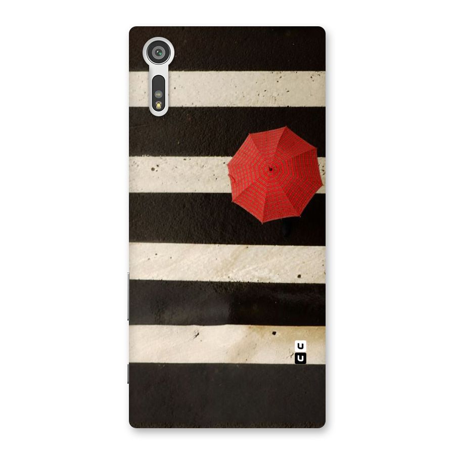 Single Red Umbrella Stripes Back Case for Xperia XZ
