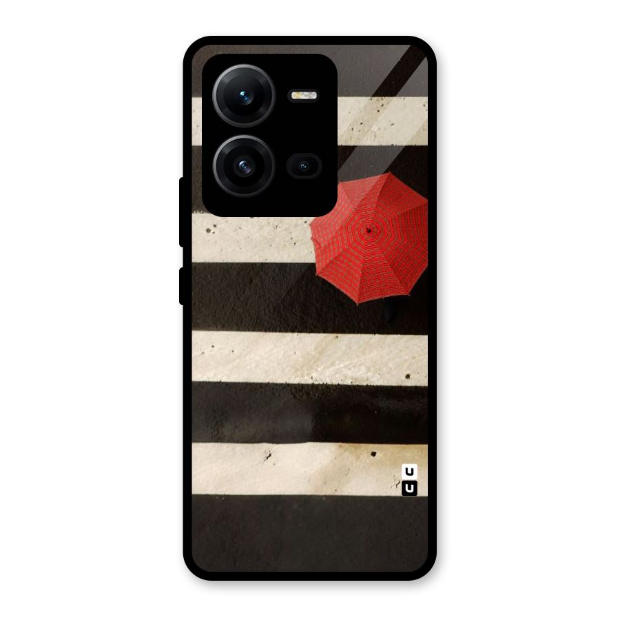 Single Red Umbrella Stripes Glass Back Case for Vivo V25