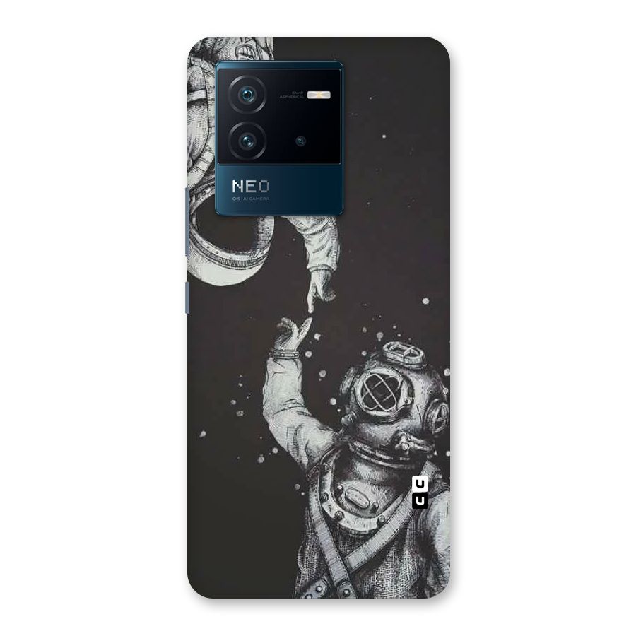 Space Meeting Back Case for Vivo iQOO Neo 6 5G