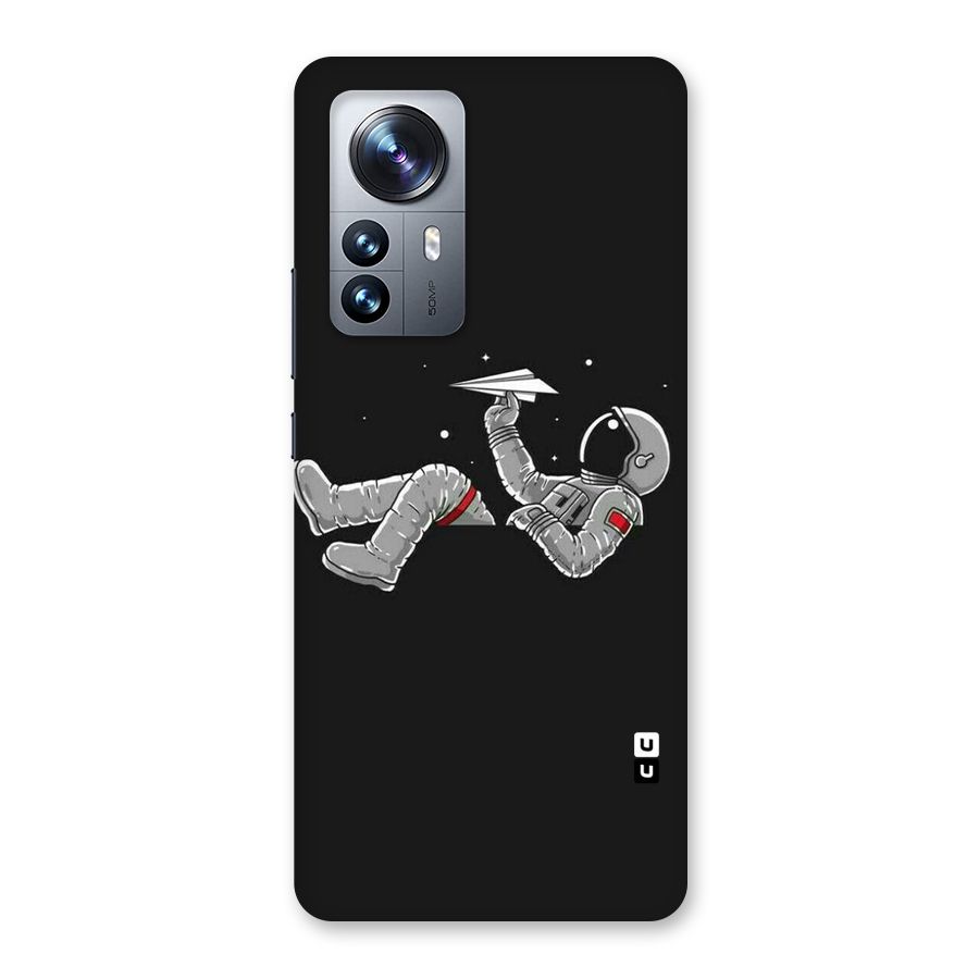 Spaceman Flying Back Case for Xiaomi 12 Pro