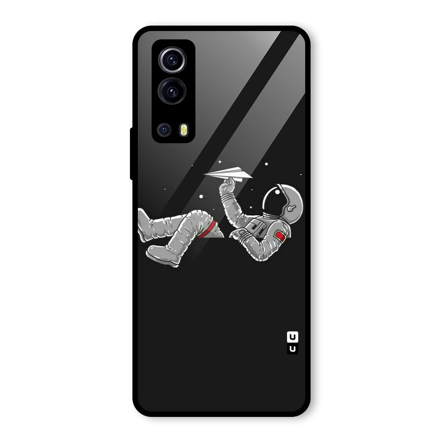 Spaceman Flying Glass Back Case for Vivo iQOO Z3