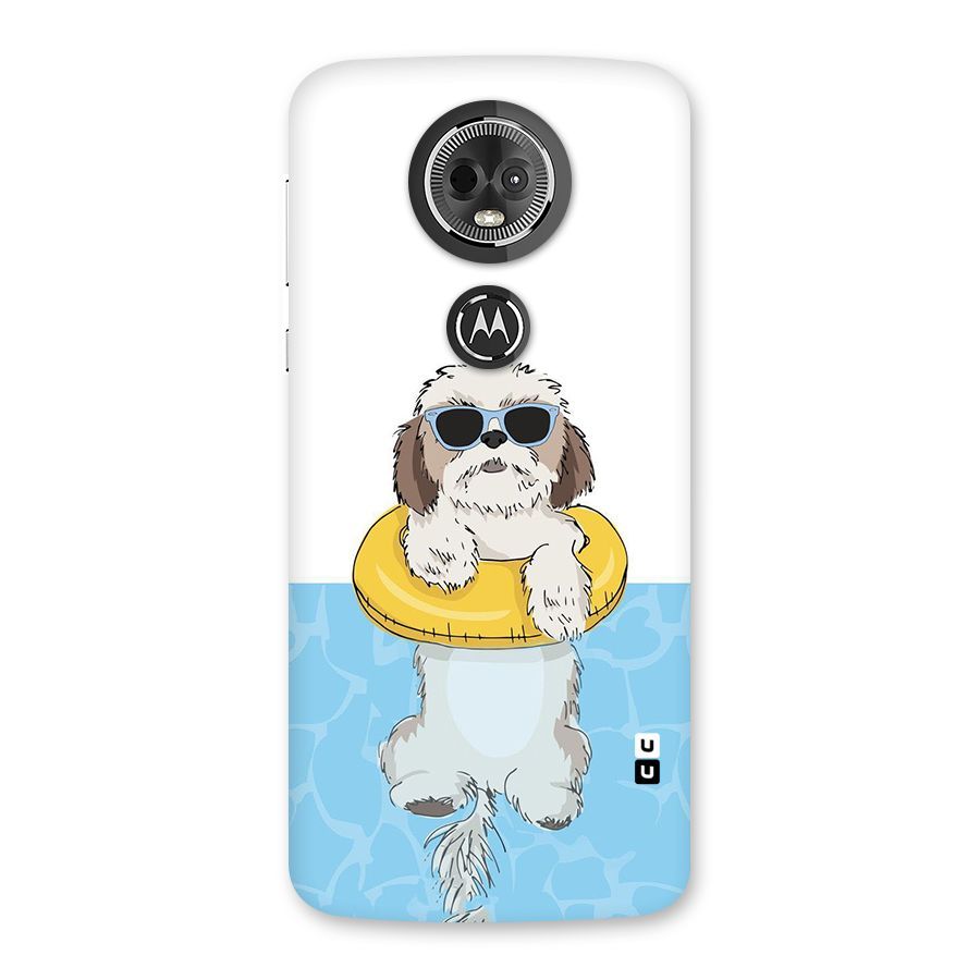 Swimming Doggo Back Case for Moto E5 Plus