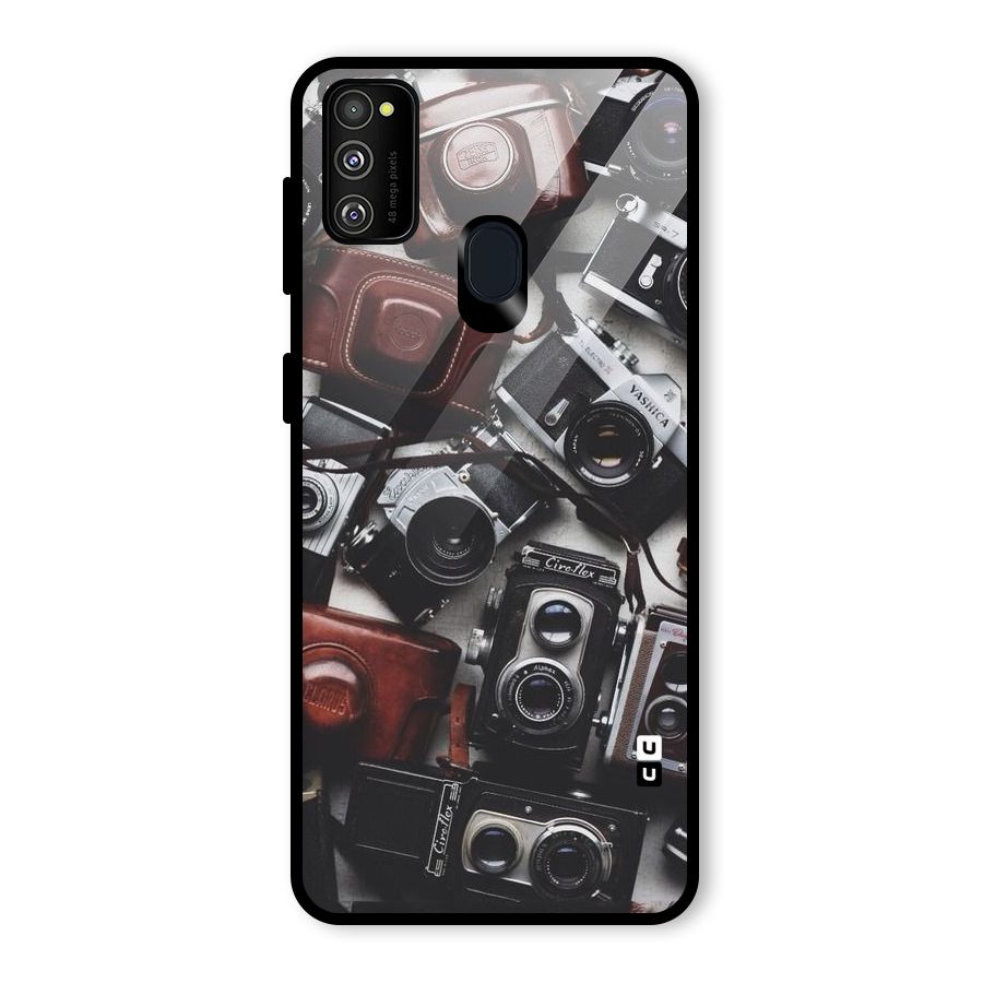 Vintage Beauty Shutter Glass Back Case for Galaxy M30s