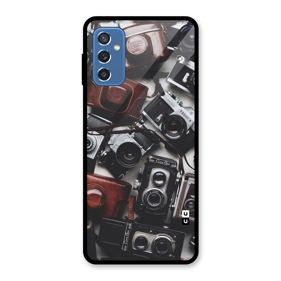 Vintage Beauty Shutter Glass Back Case for Galaxy M52 5G