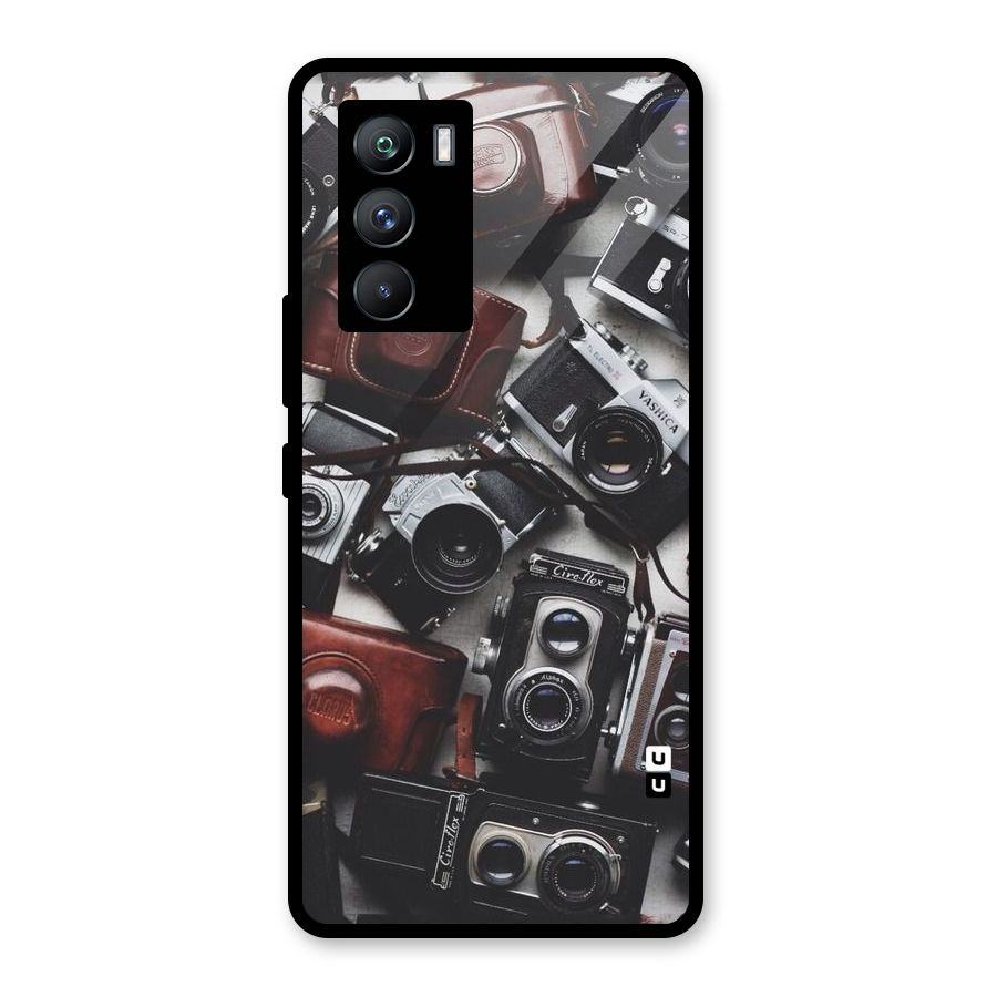 Vintage Beauty Shutter Glass Back Case for Vivo iQOO 9 SE