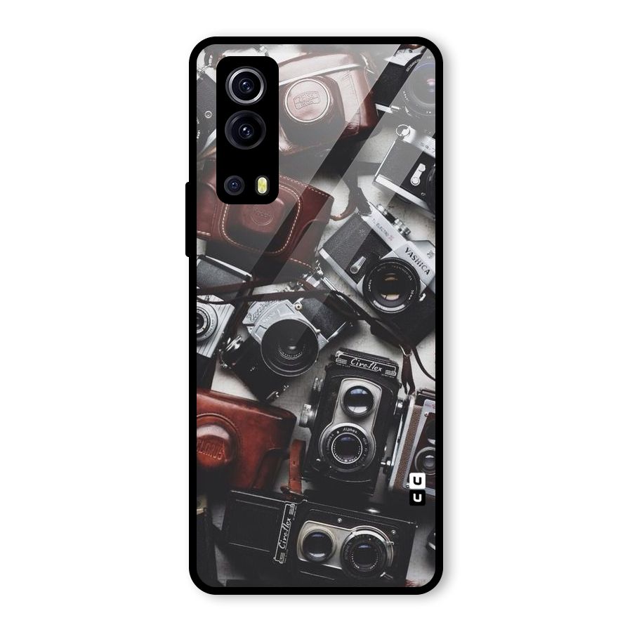 Vintage Beauty Shutter Glass Back Case for Vivo iQOO Z3