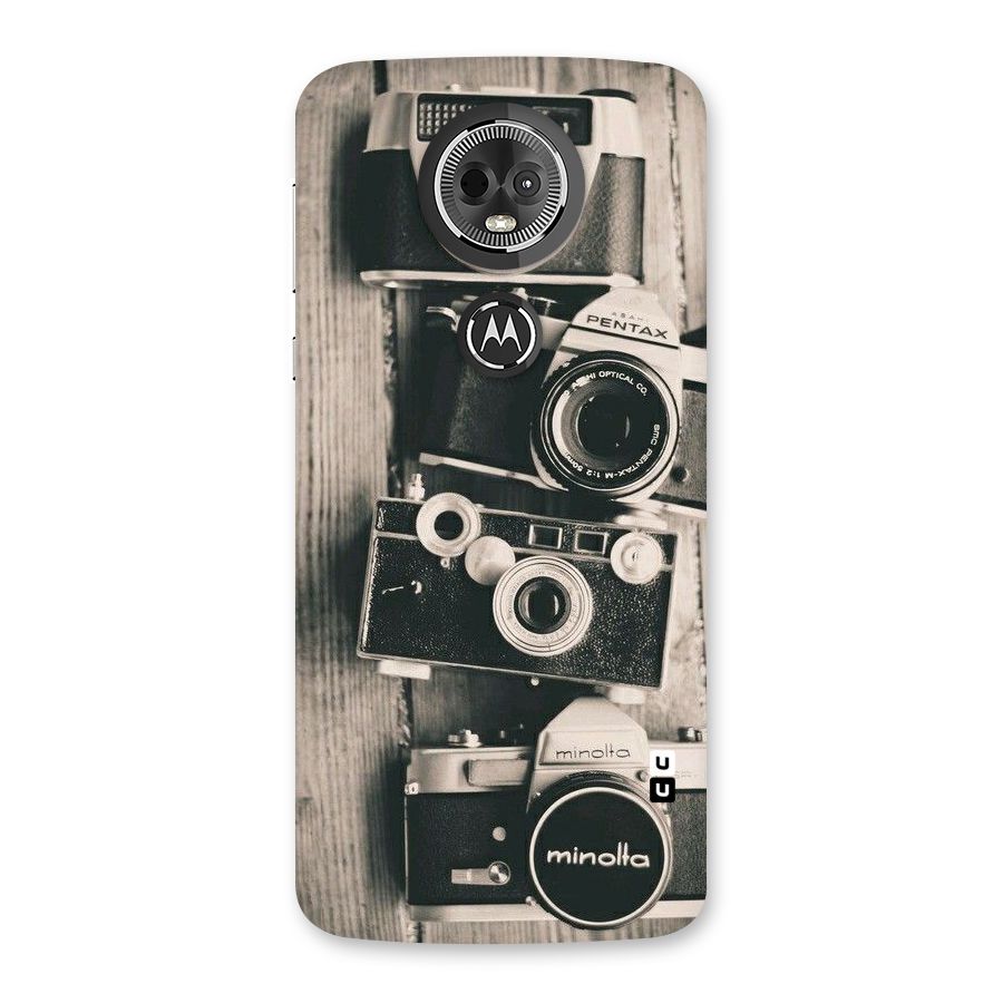 Vintage Style Shutter Back Case for Moto E5 Plus