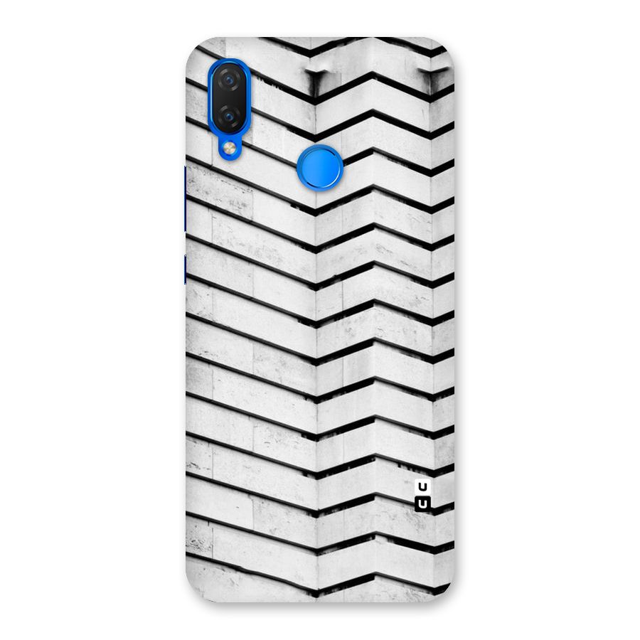 Wall Zig Zag Back Case for Huawei P Smart+
