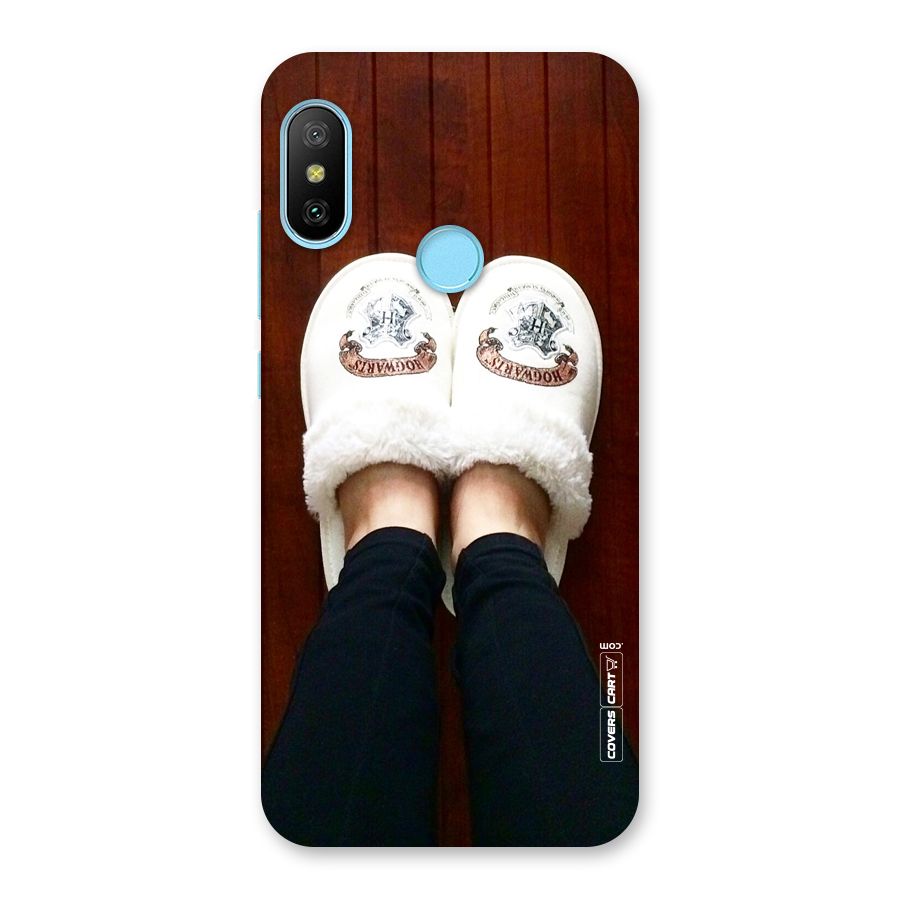 White Feets Back Case for Redmi 6 Pro