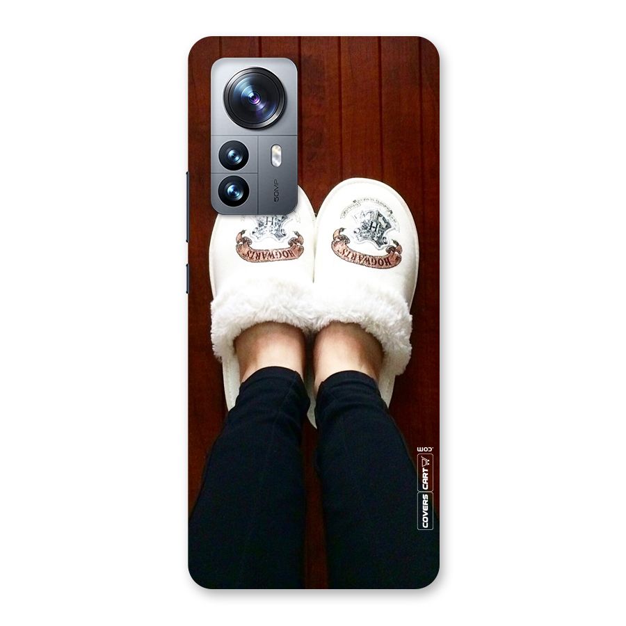 White Feets Back Case for Xiaomi 12 Pro