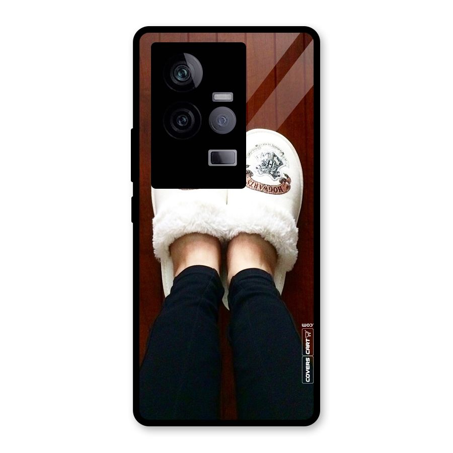 White Feets Glass Back Case for Vivo iQOO 11 5G