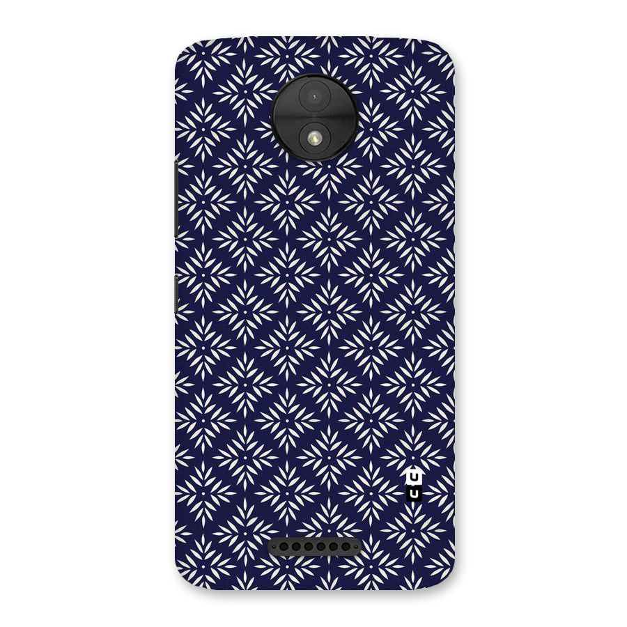 White Petals Pattern Back Case for Moto C