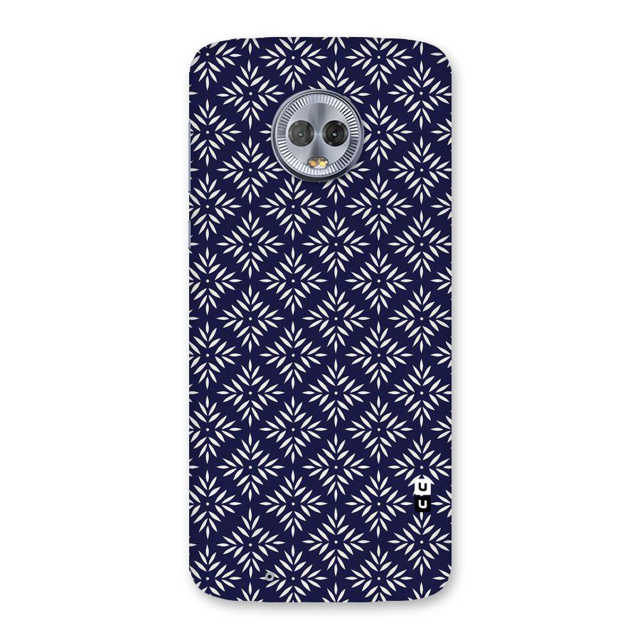 White Petals Pattern Back Case for Moto G6